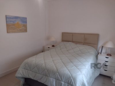 Apartamento à venda com 70m², 2 quartos, 1 vaga no bairro Petrópolis em Porto Alegre - Foto 13