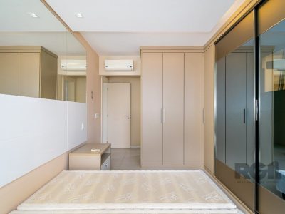 Apartamento à venda com 114m², 3 quartos, 1 suíte, 2 vagas no bairro Jardim Botânico em Porto Alegre - Foto 12