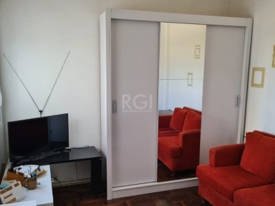 Apartamento à venda com 80m², 3 quartos, 1 suíte no bairro Bom Fim em Porto Alegre - Foto 7