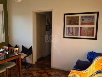 Apartamento à venda com 80m², 3 quartos, 1 suíte no bairro Bom Fim em Porto Alegre - Foto 8