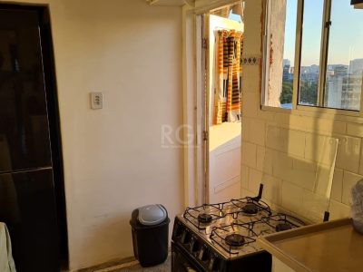 Apartamento à venda com 80m², 3 quartos, 1 suíte no bairro Bom Fim em Porto Alegre - Foto 9