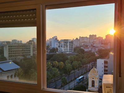 Apartamento à venda com 80m², 3 quartos, 1 suíte no bairro Bom Fim em Porto Alegre - Foto 4