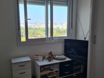 Apartamento à venda com 80m², 3 quartos, 1 suíte no bairro Bom Fim em Porto Alegre - Foto 18