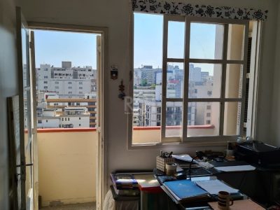 Apartamento à venda com 80m², 3 quartos, 1 suíte no bairro Bom Fim em Porto Alegre - Foto 21