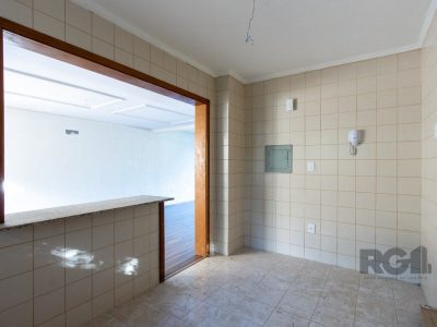 Casa Condominio à venda com 237m², 3 quartos, 1 suíte, 2 vagas no bairro Ipanema em Porto Alegre - Foto 21