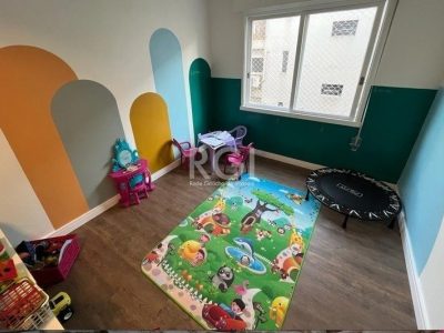 Apartamento à venda com 93m², 3 quartos, 1 suíte, 1 vaga no bairro Petrópolis em Porto Alegre - Foto 25