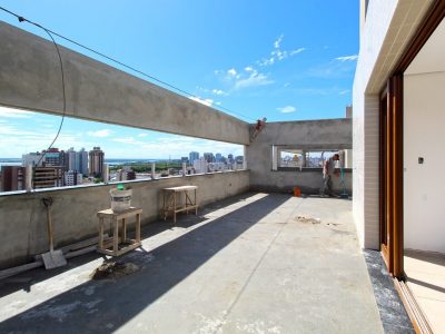 Apartamento à venda com 153m², 3 quartos, 3 suítes, 2 vagas no bairro Menino Deus em Porto Alegre - Foto 45