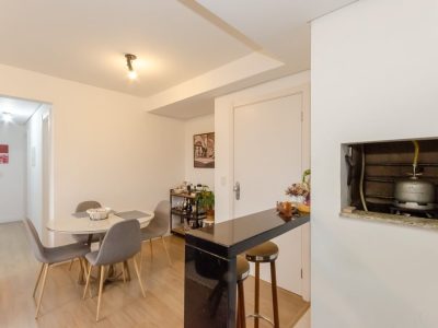 Apartamento à venda com 65m², 3 quartos, 1 suíte, 1 vaga no bairro Petrópolis em Porto Alegre - Foto 15