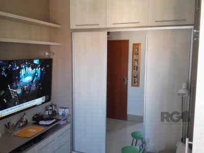 Apartamento à venda com 97m², 3 quartos, 1 suíte no bairro Cidade Baixa em Porto Alegre - Foto 2