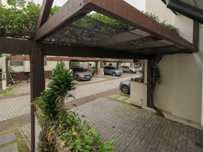 Casa à venda com 178m², 3 quartos, 1 suíte, 2 vagas no bairro Ipanema em Porto Alegre - Foto 42