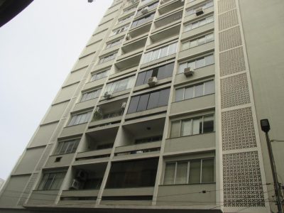 Apartamento à venda com 219m², 3 quartos, 2 suítes, 1 vaga no bairro Centro Histórico em Porto Alegre - Foto 4