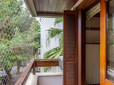 Apartamento à venda com 124m², 3 quartos, 1 suíte, 2 vagas no bairro Petrópolis em Porto Alegre - Foto 12