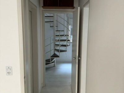 Cobertura à venda com 117m², 2 quartos, 1 vaga no bairro Petrópolis em Porto Alegre - Foto 13