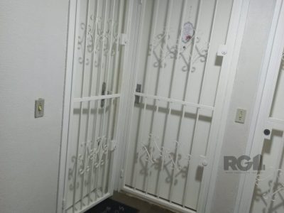 Apartamento à venda com 120m², 4 quartos, 1 suíte no bairro Petrópolis em Porto Alegre - Foto 7