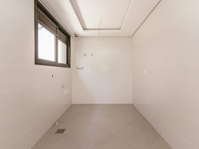 Apartamento à venda com 169m², 3 quartos, 1 suíte, 4 vagas no bairro Petrópolis em Porto Alegre - Foto 17