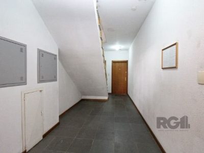 Apartamento à venda com 109m², 2 quartos, 1 vaga no bairro Medianeira em Porto Alegre - Foto 28