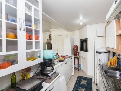 Apartamento à venda com 68m², 2 quartos, 1 suíte, 2 vagas no bairro Jardim Botânico em Porto Alegre - Foto 9