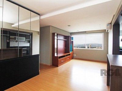 Apartamento à venda com 78m², 3 quartos, 1 suíte, 2 vagas no bairro Santana em Porto Alegre - Foto 3