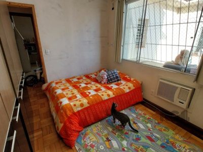 Apartamento à venda com 76m², 3 quartos no bairro Petrópolis em Porto Alegre - Foto 3