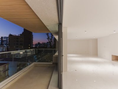 Apartamento à venda com 268m², 3 quartos, 3 suítes, 4 vagas no bairro Rio Branco em Porto Alegre - Foto 9