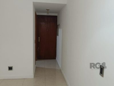 Apartamento à venda com 89m², 2 quartos, 1 suíte, 2 vagas no bairro Tristeza em Porto Alegre - Foto 2