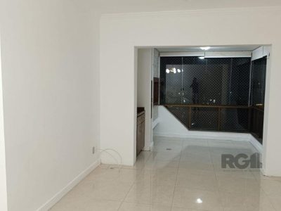 Apartamento à venda com 89m², 2 quartos, 1 suíte, 2 vagas no bairro Tristeza em Porto Alegre - Foto 17