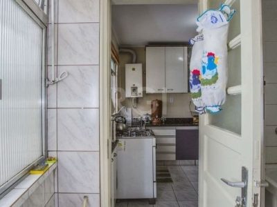 Apartamento à venda com 131m², 3 quartos, 1 suíte, 1 vaga no bairro Menino Deus em Porto Alegre - Foto 20