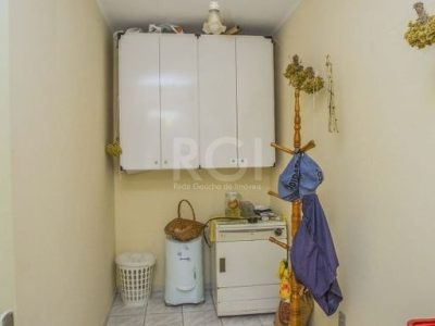 Apartamento à venda com 131m², 3 quartos, 1 suíte, 1 vaga no bairro Menino Deus em Porto Alegre - Foto 22