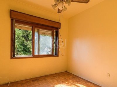 Apartamento à venda com 76m², 3 quartos, 1 vaga no bairro Jardim Planalto em Porto Alegre - Foto 12