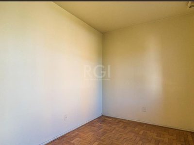 Apartamento à venda com 76m², 3 quartos, 1 vaga no bairro Jardim Planalto em Porto Alegre - Foto 17