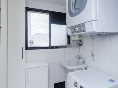 Apartamento à venda com 64m², 2 quartos, 1 suíte, 2 vagas no bairro Tristeza em Porto Alegre - Foto 7