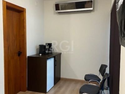 Conjunto/Sala à venda com 34m² no bairro Higienópolis em Porto Alegre - Foto 6