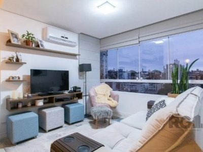 Apartamento à venda com 57m², 2 quartos, 2 vagas no bairro Santana em Porto Alegre - Foto 5