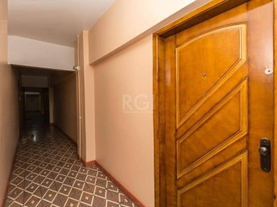 Apartamento à venda com 114m², 2 quartos no bairro Floresta em Porto Alegre - Foto 2