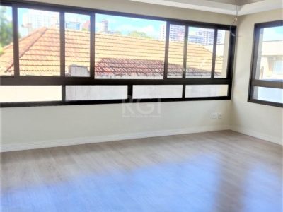 Apartamento à venda com 67m², 2 quartos, 2 suítes, 1 vaga no bairro Rio Branco em Porto Alegre - Foto 13