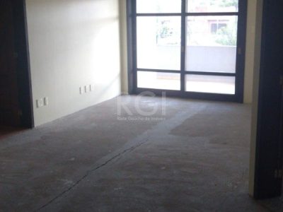 Cobertura à venda com 260m², 3 quartos, 1 suíte, 2 vagas no bairro Jardim Itu em Porto Alegre - Foto 10