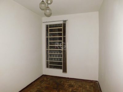 Apartamento à venda com 80m², 3 quartos, 1 suíte no bairro Passo d'Areia em Porto Alegre - Foto 17