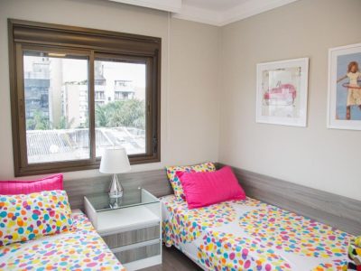 Apartamento à venda com 74m², 3 quartos, 1 suíte, 2 vagas no bairro Rio Branco em Porto Alegre - Foto 12