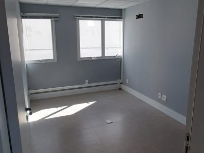 Conjunto/Sala à venda com 182m², 5 vagas no bairro Menino Deus em Porto Alegre - Foto 15