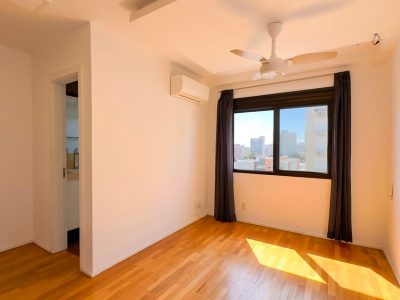 Apartamento à venda com 78m², 3 quartos, 1 suíte, 2 vagas no bairro Passo d'Areia em Porto Alegre - Foto 20