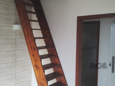 Casa à venda com 338m², 11 quartos, 3 suítes, 4 vagas no bairro Santa Tereza em Porto Alegre - Foto 47