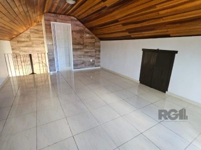 Casa à venda com 338m², 11 quartos, 3 suítes, 4 vagas no bairro Santa Tereza em Porto Alegre - Foto 7