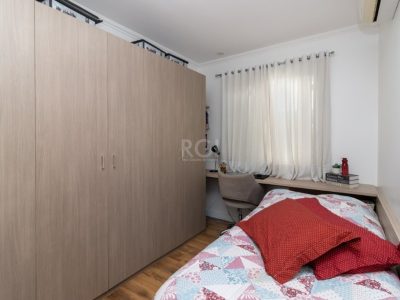 Apartamento à venda com 77m², 3 quartos, 1 suíte, 2 vagas no bairro Jardim Botânico em Porto Alegre - Foto 15