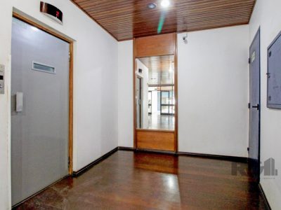 Cobertura à venda com 238m², 4 quartos, 1 suíte, 1 vaga no bairro Rio Branco em Porto Alegre - Foto 5