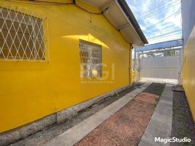 Casa à venda com 113m², 2 quartos, 2 vagas no bairro Partenon em Porto Alegre - Foto 10