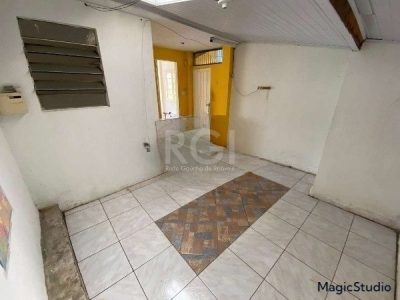 Casa à venda com 113m², 2 quartos, 2 vagas no bairro Partenon em Porto Alegre - Foto 19