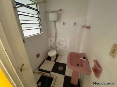 Casa à venda com 113m², 2 quartos, 2 vagas no bairro Partenon em Porto Alegre - Foto 20