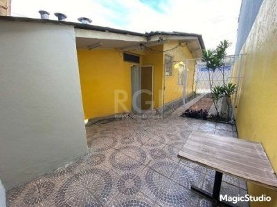 Casa à venda com 113m², 2 quartos, 2 vagas no bairro Partenon em Porto Alegre - Foto 21