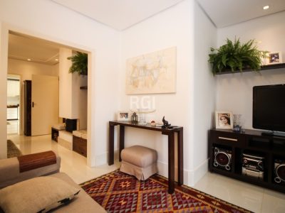 Apartamento à venda com 120m², 3 quartos, 1 suíte no bairro Azenha em Porto Alegre - Foto 7