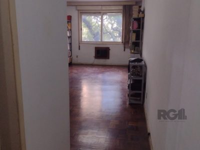 Apartamento à venda com 104m², 3 quartos, 1 vaga no bairro Centro Histórico em Porto Alegre - Foto 4